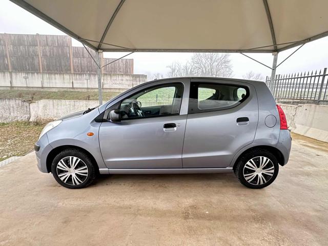 NISSAN Pixo usata, con Chiusura centralizzata