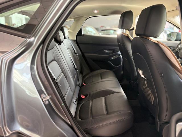 JAGUAR E-Pace usata, con Fari LED