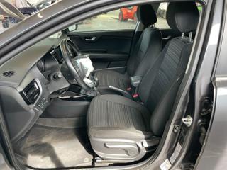 KIA Stonic usata, con Controllo automatico clima