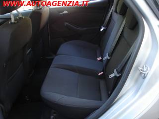FORD Focus usata 9
