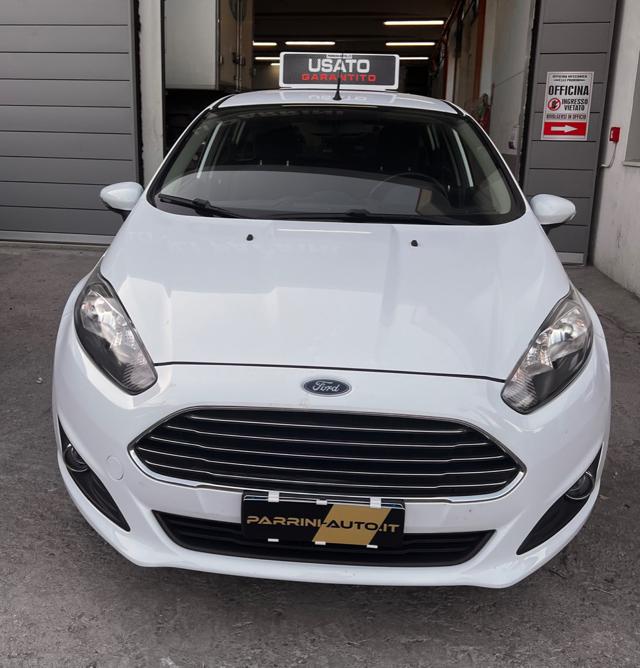 FORD Fiesta usata, con ABS
