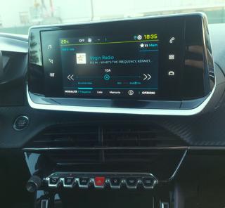 PEUGEOT 2008 usata, con Controllo trazione