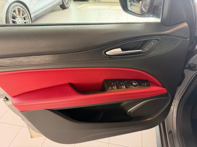 ALFA ROMEO Stelvio usata, con Controllo trazione