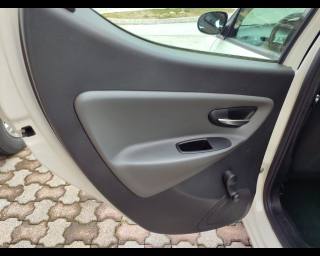 LANCIA Ypsilon usata 23