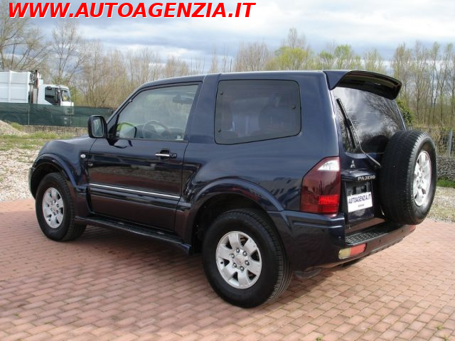 MITSUBISHI Pajero usata 3