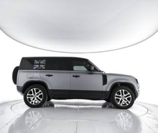 LAND ROVER Defender usata 5