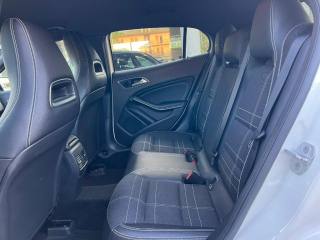 MERCEDES-BENZ GLA 180 usata, con Cerchi in lega