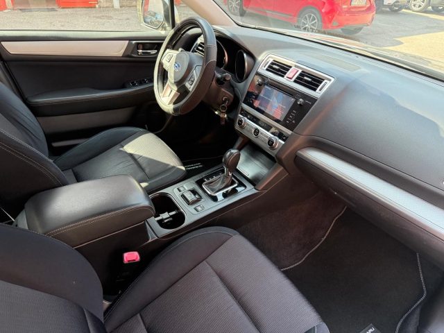SUBARU OUTBACK usata, con Controllo trazione