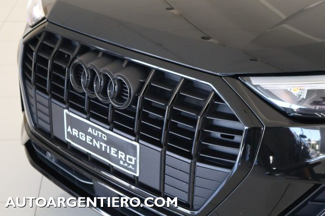 AUDI Q3 usata, con Telecamera per parcheggio assistito