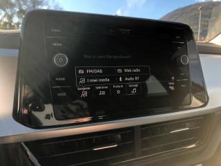 VOLKSWAGEN T-Roc usata, con Volante multifunzione