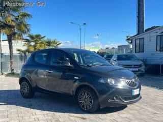 LANCIA Ypsilon usata, con Fendinebbia