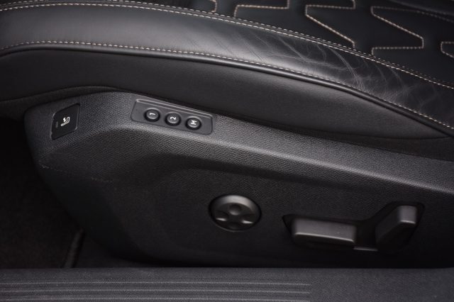 PEUGEOT 508 usata, con Servosterzo