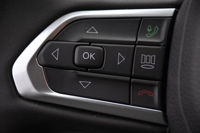 JEEP Compass usata, con Servosterzo