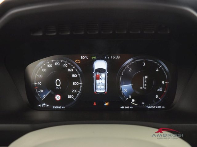 VOLVO XC90 usata 14