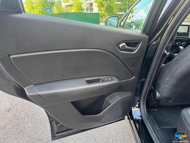 RENAULT Captur usata, con Park Distance Control