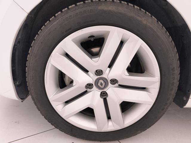 RENAULT Clio usata, con Climatizzatore
