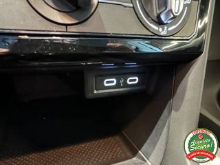 VOLKSWAGEN T-Cross usata, con Specchietti laterali elettrici