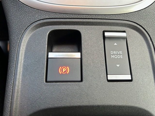 JEEP Avenger usata, con Controllo vocale