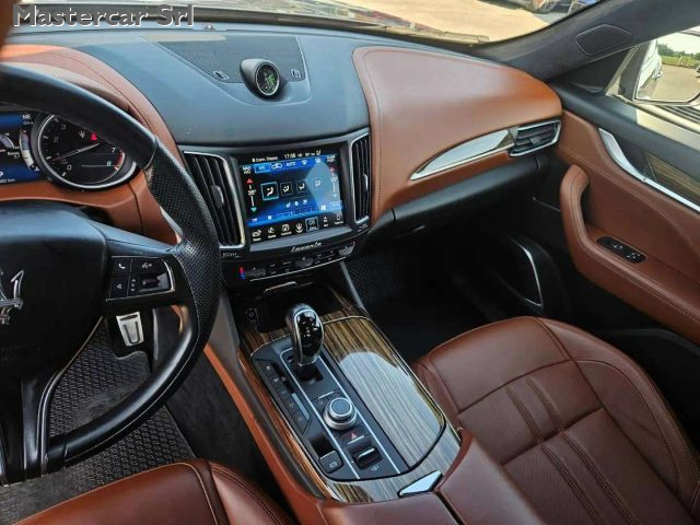 MASERATI Levante usata, con Chiusura centralizzata