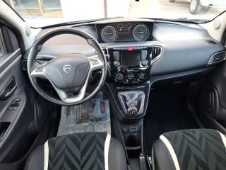 LANCIA Ypsilon usata, con Specchietti laterali elettrici
