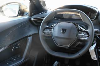 PEUGEOT 2008 usata, con USB