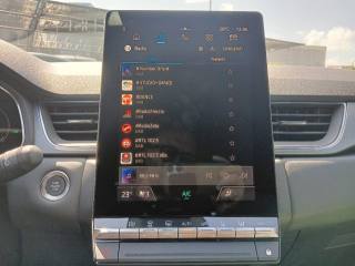 RENAULT Captur usata, con Touch screen