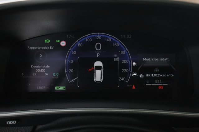 TOYOTA Corolla Cross usata 12