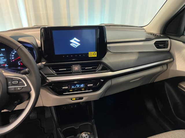 SUZUKI Swift usata, con Autoradio