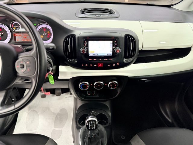 FIAT 500L usata, con USB