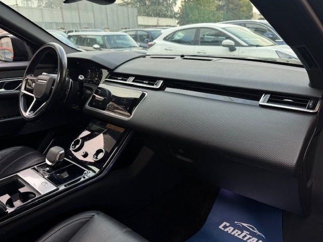 LAND ROVER Range Rover Velar usata, con Climatizzatore