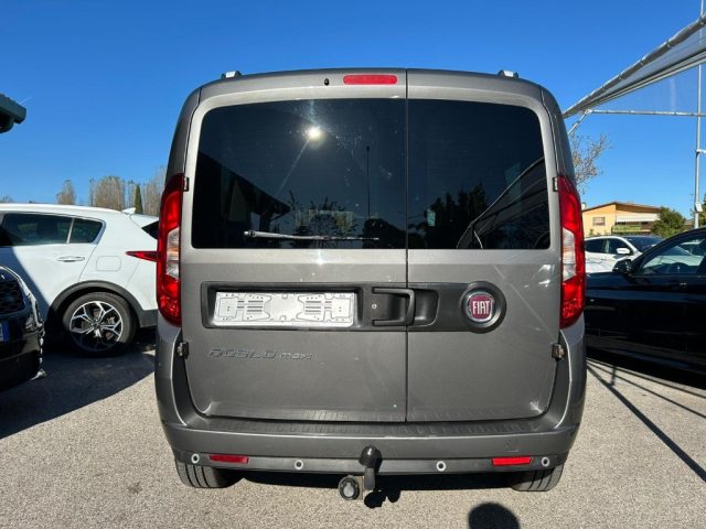 FIAT Doblo usata, con USB