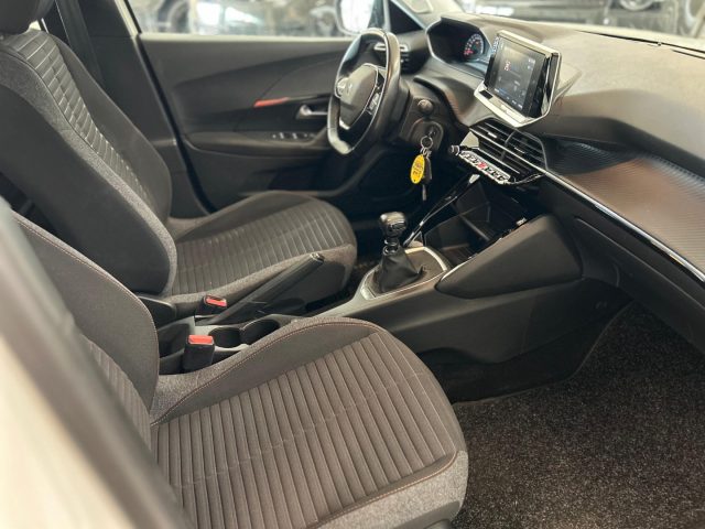 PEUGEOT 2008 usata, con Climatizzatore