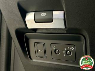 LAND ROVER Discovery Sport usata, con Vetri oscurati