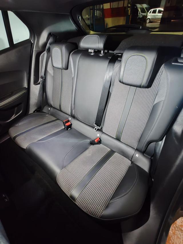 PEUGEOT 2008 usata, con Servosterzo