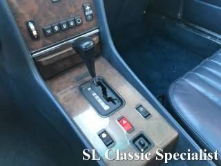 MERCEDES-BENZ SL 560 usata 32