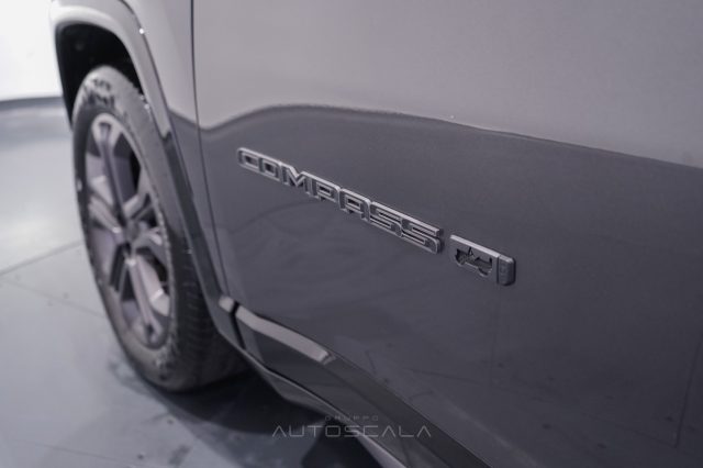 JEEP Compass usata, con Telecamera per parcheggio assistito