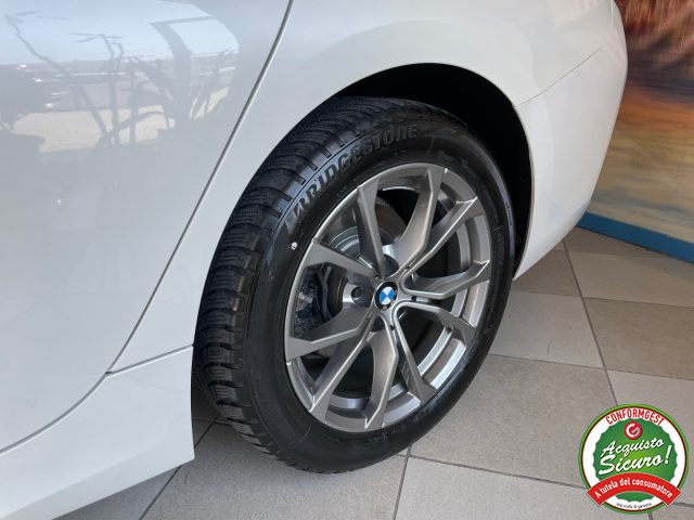 BMW 320 usata, con Touch screen