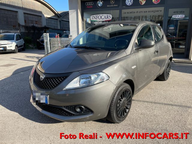 LANCIA Ypsilon usata, con Airbag Passeggero