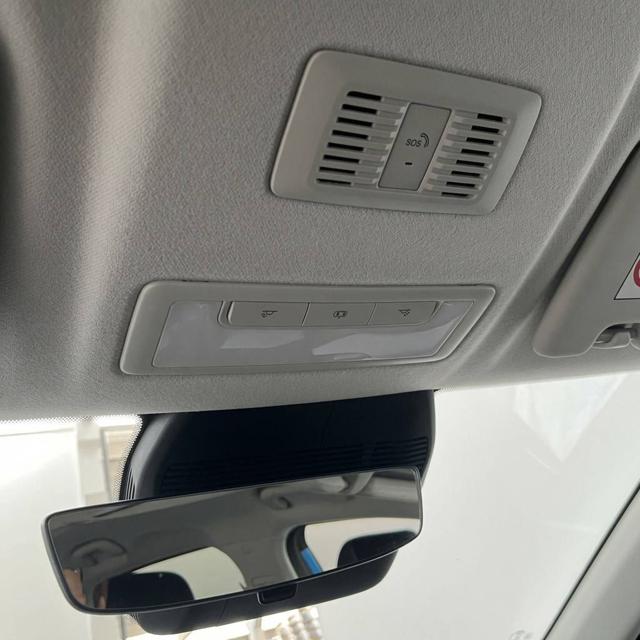 MG ZS usata, con Fari LED