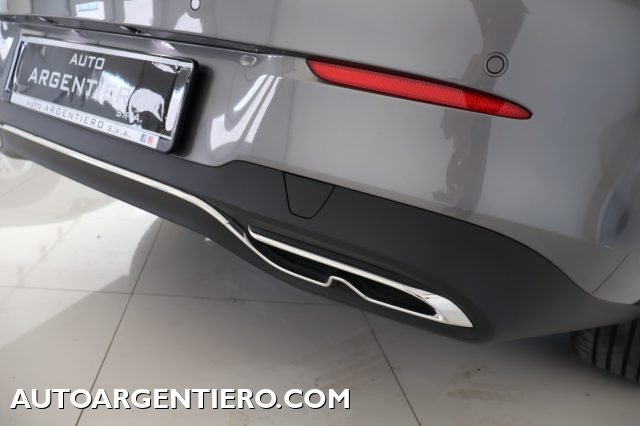MERCEDES-BENZ CLA 180 usata, con Bracciolo