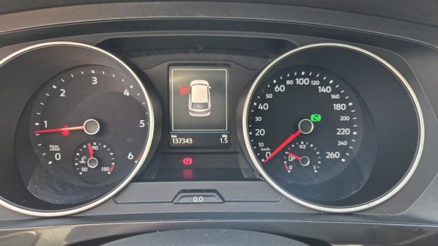 VOLKSWAGEN Tiguan usata, con Volante in pelle