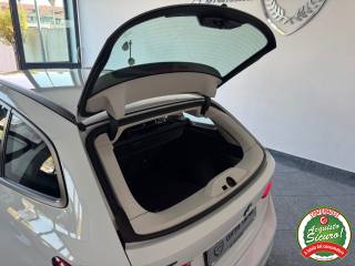 BMW 320 usata, con USB