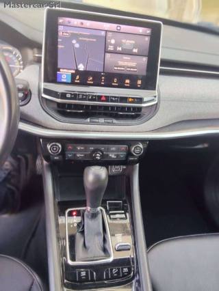 JEEP Compass usata, con Autoradio digitale