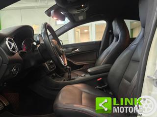 MERCEDES-BENZ CLA 200 usata, con Sedile posteriore sdoppiato