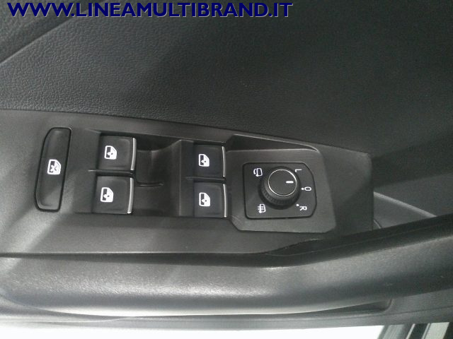 VOLKSWAGEN T-Cross usata, con Controllo automatico clima