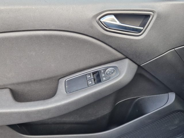 RENAULT Clio usata, con Climatizzatore