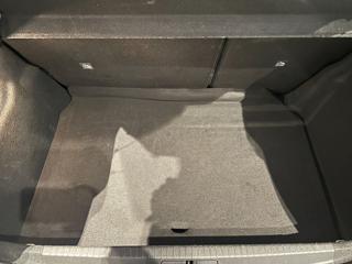 OPEL Corsa usata, con Park Distance Control