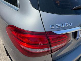 MERCEDES-BENZ C 200 usata, con Specchietti laterali elettrici