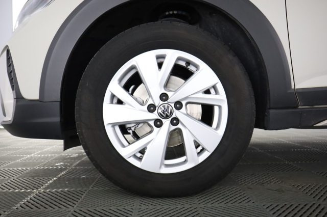 VOLKSWAGEN Taigo usata 8