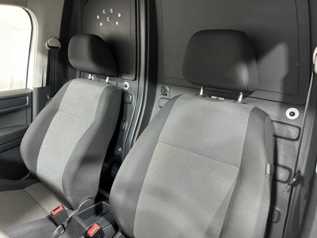 VOLKSWAGEN Caddy usata 22